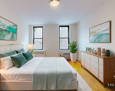 371 1st Avenue - Photo Thumbnail 2