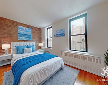 371 1st Avenue - Photo Thumbnail 1