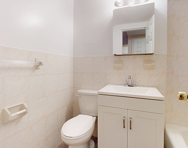 371 1st Avenue - Photo Thumbnail 5