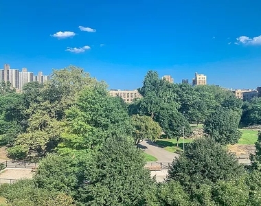 200 Haven Avenue - Photo Thumbnail 3