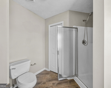 80 Forest Brook Drive - Photo Thumbnail 10