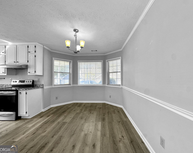 140 Landing Drive - Photo Thumbnail 2