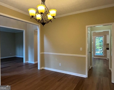75 Sycamore Way - Photo Thumbnail 7