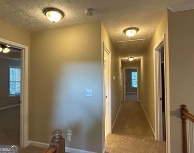 75 Sycamore Way - Photo Thumbnail 30