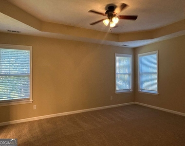 75 Sycamore Way - Photo Thumbnail 41