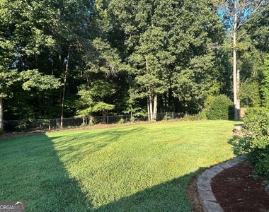 75 Sycamore Way - Photo Thumbnail 57