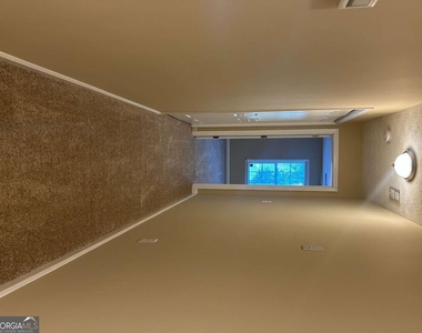 75 Sycamore Way - Photo Thumbnail 36