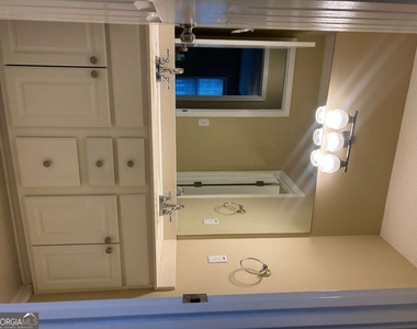75 Sycamore Way - Photo Thumbnail 33