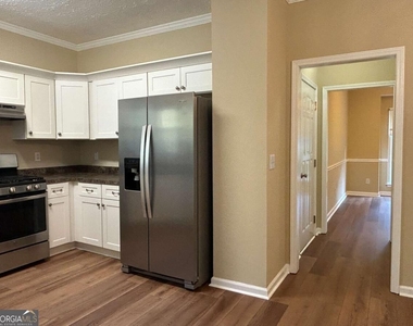 75 Sycamore Way - Photo Thumbnail 21