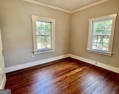 495 Ruth Street - Photo Thumbnail 11