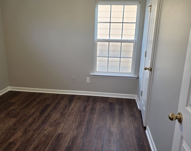 2432 Black Forest Drive - Photo Thumbnail 13