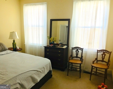 827 Boulevard - Photo Thumbnail 8