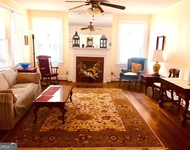 827 Boulevard - Photo Thumbnail 2