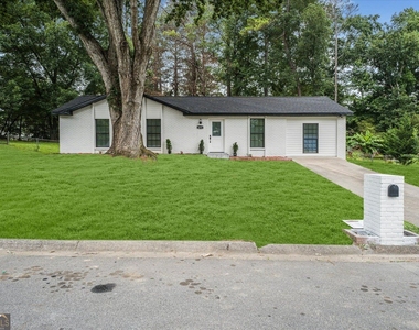 6073 Fieldcrest Drive - Photo Thumbnail 27