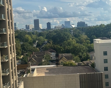361 17th Street Nw - Photo Thumbnail 3