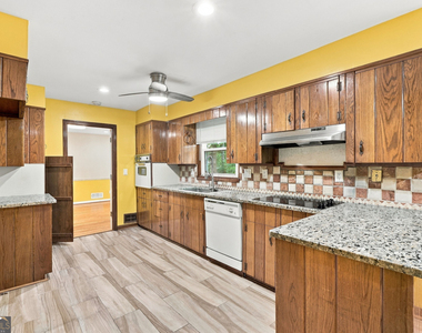 3310 Chase Road - Photo Thumbnail 14