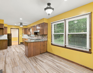 3310 Chase Road - Photo Thumbnail 16