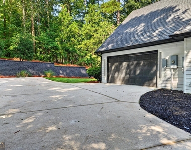 141 Amicalola Way - Photo Thumbnail 12