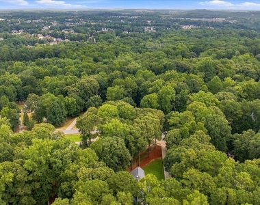 141 Amicalola Way - Photo Thumbnail 6
