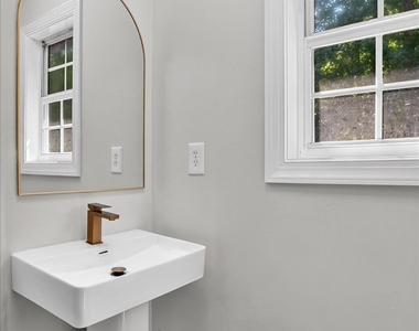 141 Amicalola Way - Photo Thumbnail 39