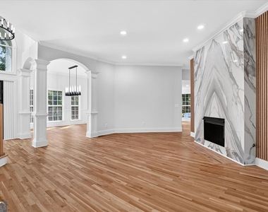 141 Amicalola Way - Photo Thumbnail 20