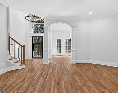 141 Amicalola Way - Photo Thumbnail 19