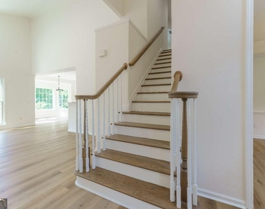 3272 Pomarine Lane - Photo Thumbnail 28