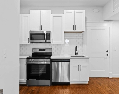 360 Ponce De Leon Avenue Ne - Photo Thumbnail 6