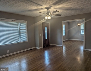 6115 Jewell Bennett Road - Photo Thumbnail 8