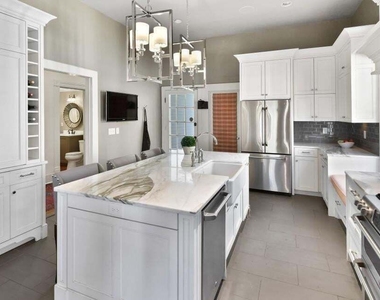 459 Park Avenue Se - Photo Thumbnail 18