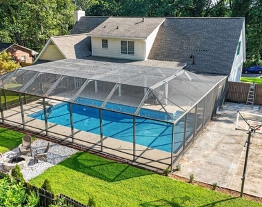 317 Craig Drive - Photo Thumbnail 3