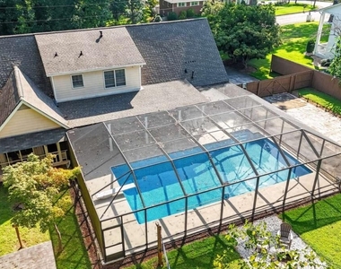 317 Craig Drive - Photo Thumbnail 5