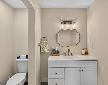 317 Craig Drive - Photo Thumbnail 20