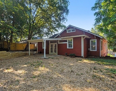 954 United Avenue Se - Photo Thumbnail 6