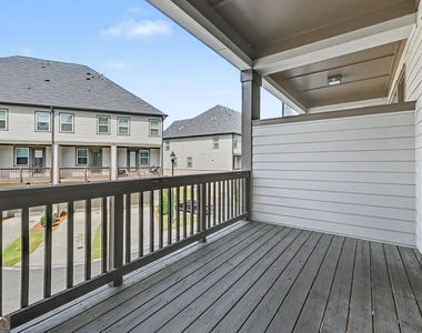 3753 Allegretto Circle - Photo Thumbnail 10
