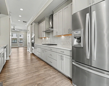 3753 Allegretto Circle - Photo Thumbnail 8