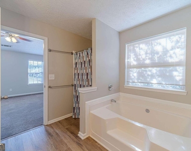 3802 Jackson Shoals Drive - Photo Thumbnail 32