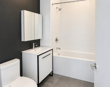 833 Maple Street - Photo Thumbnail 5