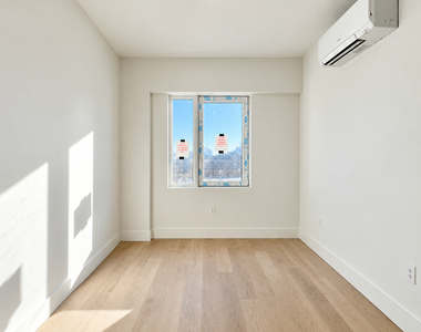 80 Linden Blvd - Photo Thumbnail 6