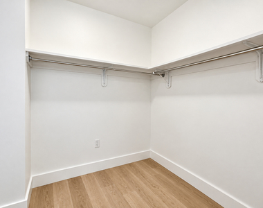 80 Linden Blvd - Photo Thumbnail 8