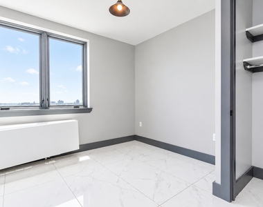1598 Eastern Parkway - Photo Thumbnail 5