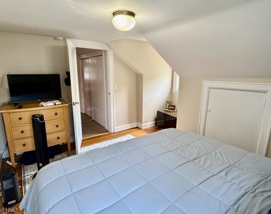 80 North St - Photo Thumbnail 15