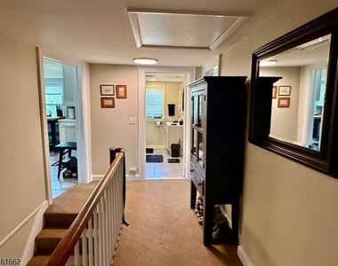 80 North St - Photo Thumbnail 11