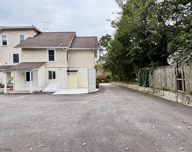 288 Greenwood Ave - Photo Thumbnail 22