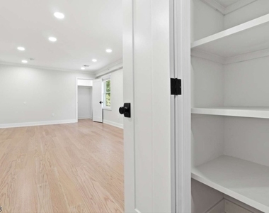 134 Snyder Ave - Photo Thumbnail 17