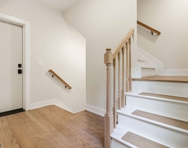 134 Snyder Ave - Photo Thumbnail 21