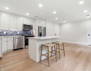 134 Snyder Ave - Photo Thumbnail 2