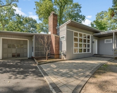 879 Vosseller Ave - Photo Thumbnail 26