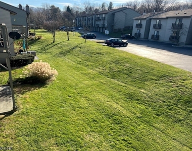 1308 Spruce Hills Dr - Photo Thumbnail 1