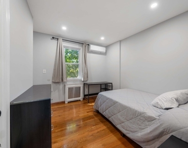 166 Victor St Unit 1 - Photo Thumbnail 10